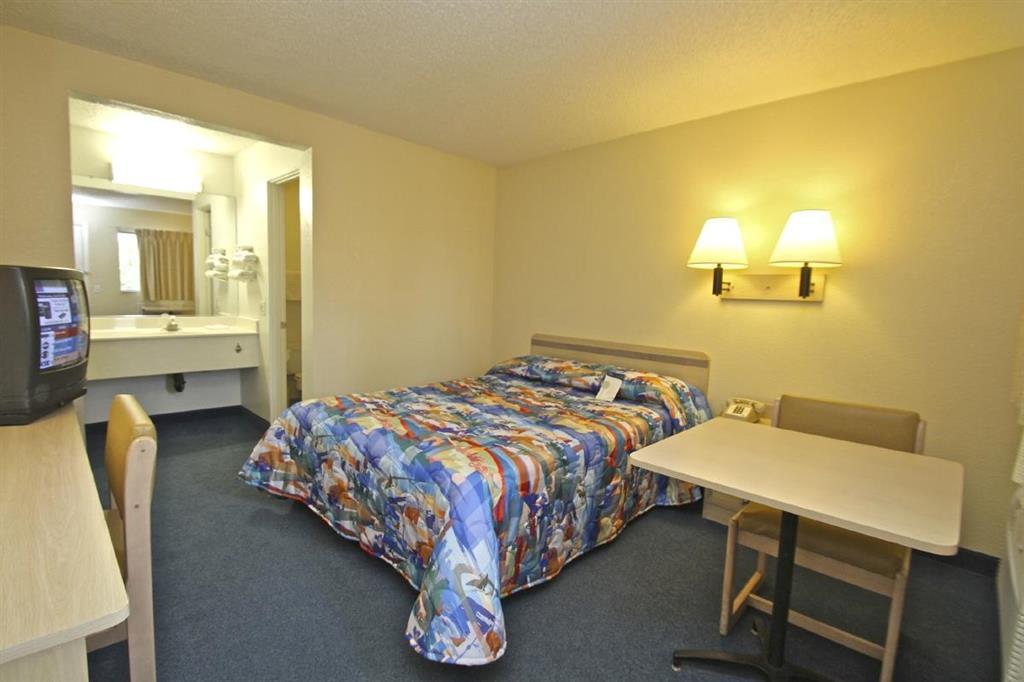 Motel 6-Rhome, Tx الغرفة الصورة