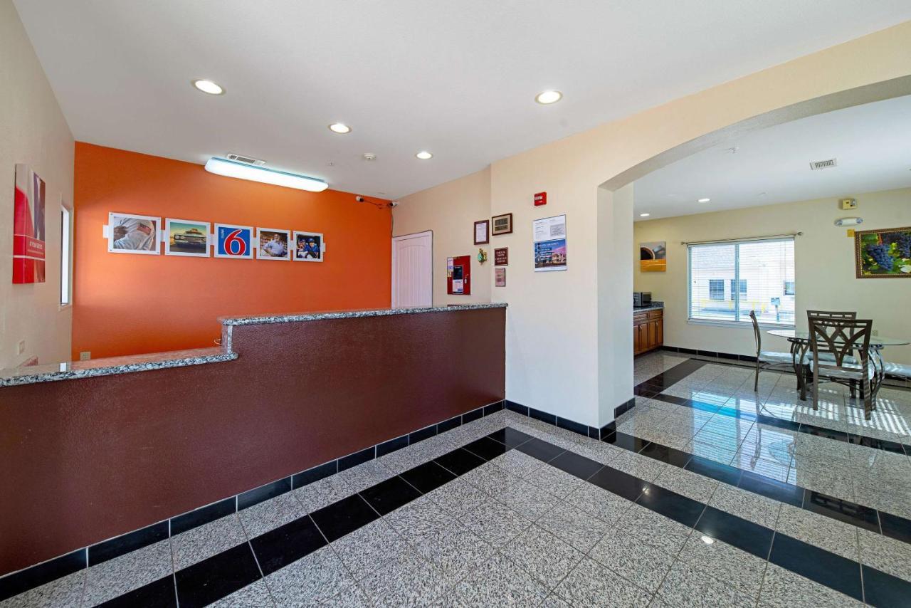 Motel 6-Rhome, Tx المظهر الخارجي الصورة